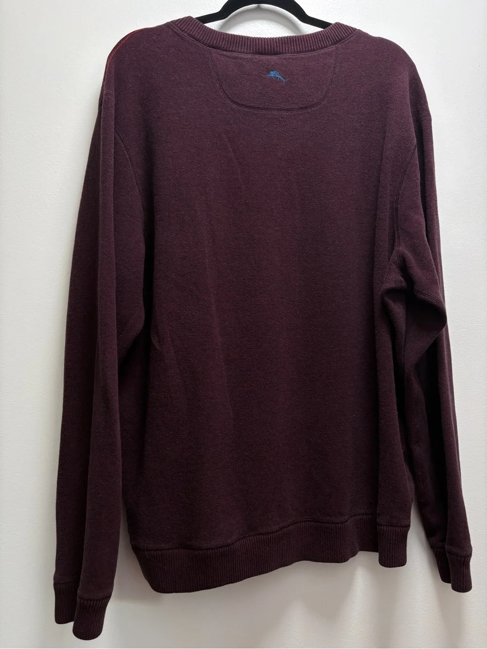 Tommy Bahama Men's V-Neck Sweater in Deep Burgundy Cabincore